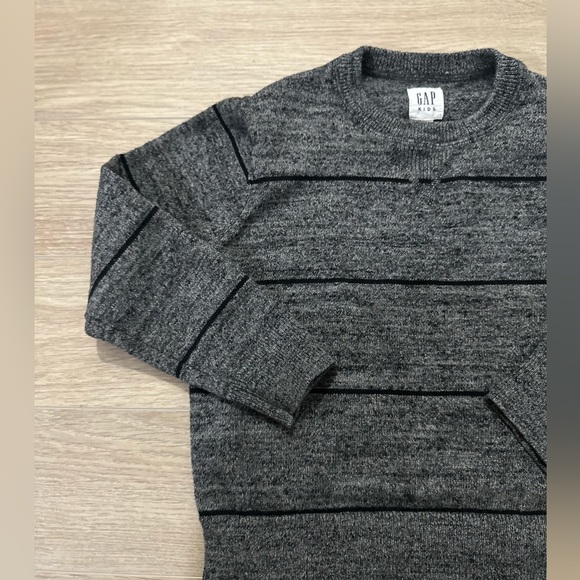 Super soft charcoal striped tight knit sweater so cozy - Picture 5 of 7
